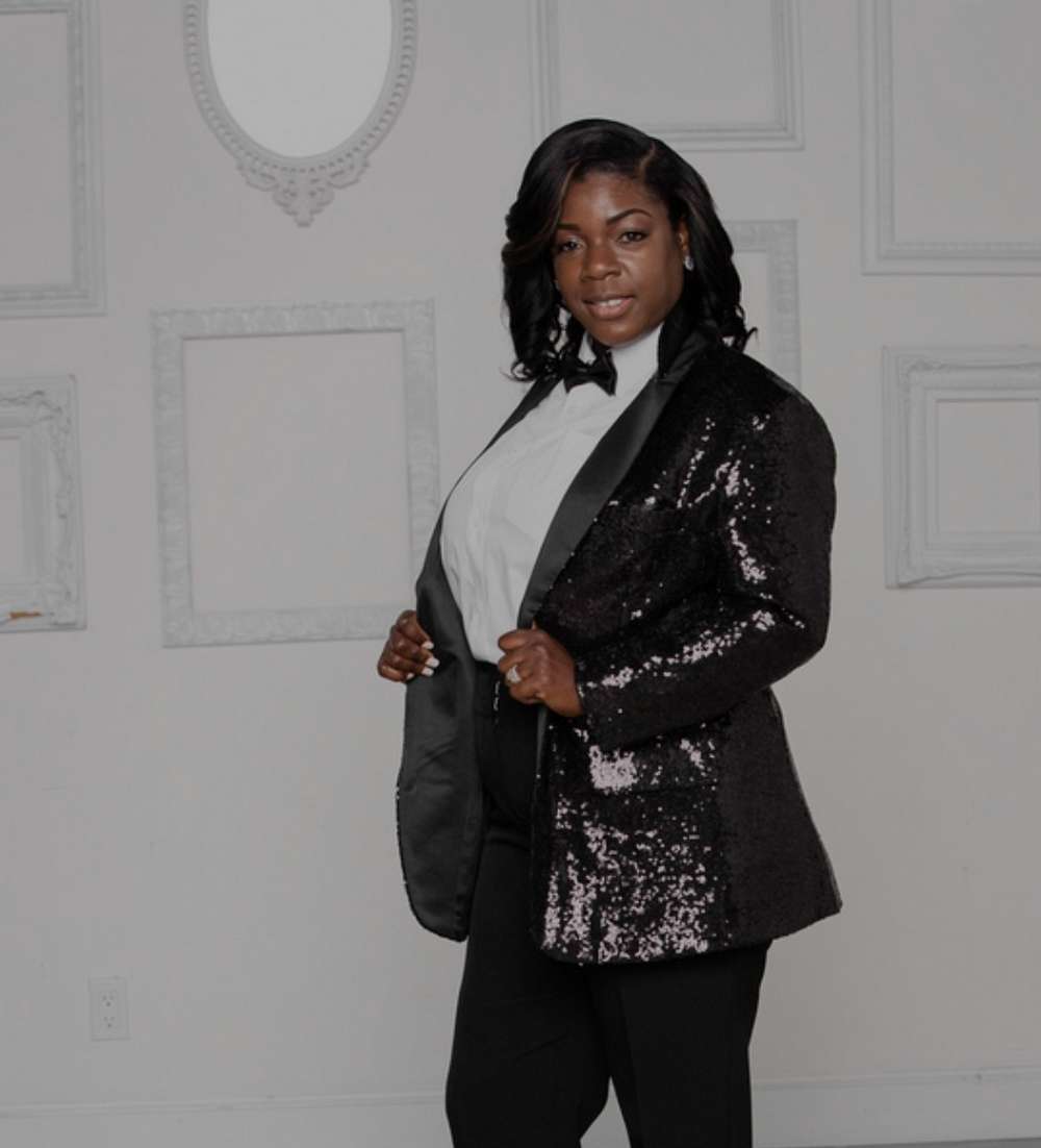 Meet Roneeka Mortimer | Esthetician/Brow Artist - SHOUTOUT MIAMI
